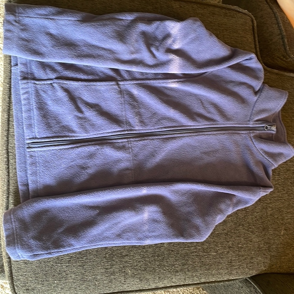 Purple/blue Bass Pro Shop Women’s Medium Fleece Full Zip No Hood Jacket